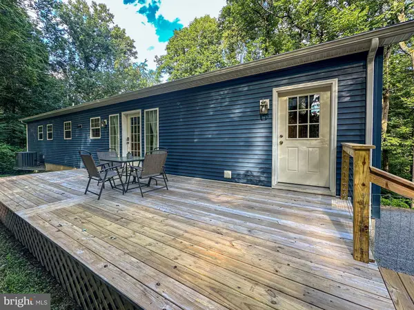 3352 BEVERLY PIKE, Grafton, WV 26354