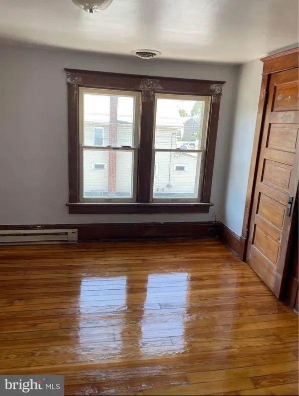 528-530 WEST VIRGINIA AVE #528, Martinsburg, WV 25401