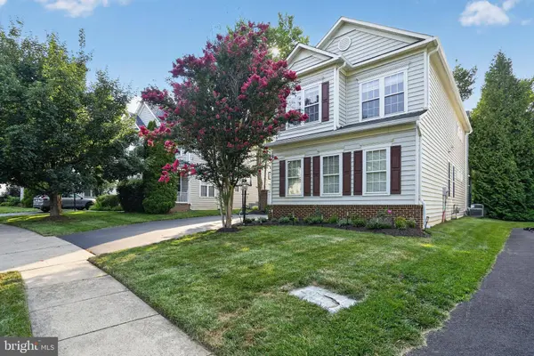 21866 WINDOVER DR, Broadlands, VA 20148