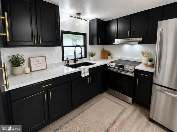 184 GAIL DR, Martinsburg, WV 25403