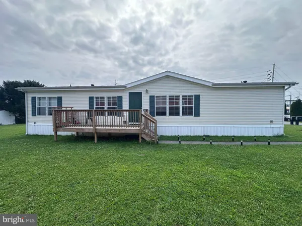 22 CROWN CT