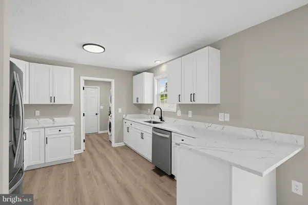 72 SOMERSET DR, Weyers Cave, VA 24486