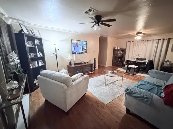 3116 SE 20th St, Del City, OK 73115-1522