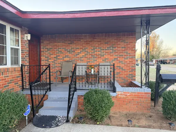 3116 SE 20th St, Del City, OK 73115-1522