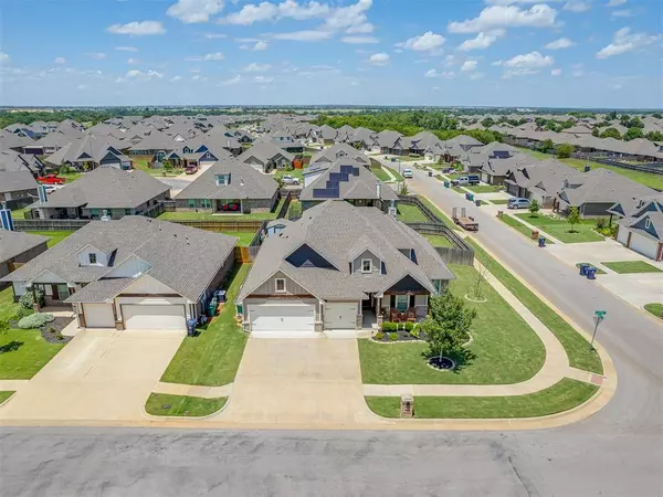 10101 NW 137th ST, Yukon, OK 73099