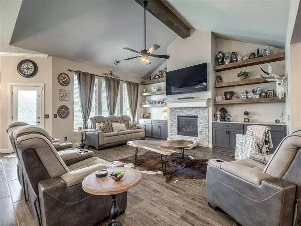 10909 NW 94th ST, Yukon, OK 73099