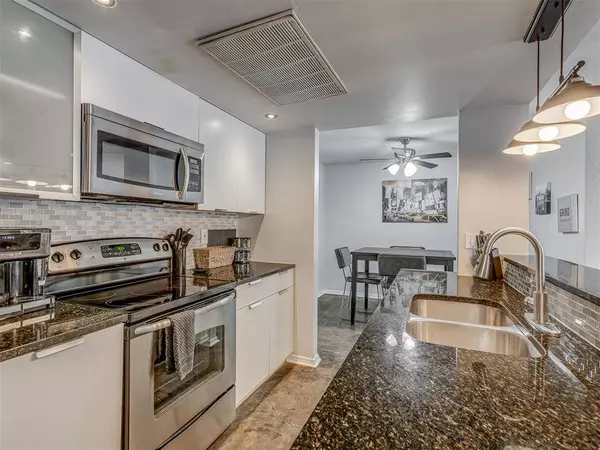 901 NW 7th ST #206, Oklahoma City, OK 73106