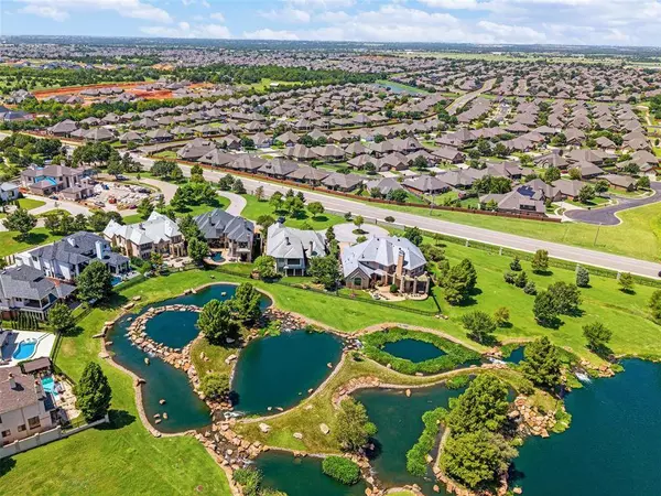 15012 Gaillardia LN, Oklahoma City, OK 73142