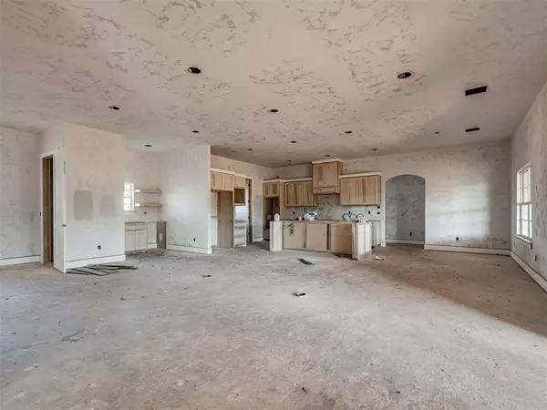 20904 NW Rush Creek RD, Edmond, OK 73025