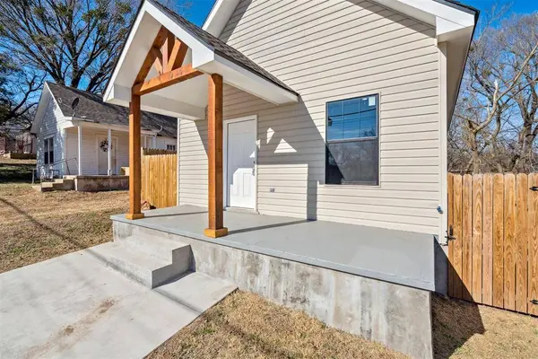 218 E 8th ST, Chandler, OK 74834