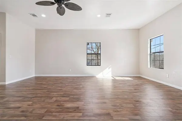 218 E 8th ST, Chandler, OK 74834