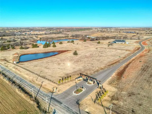 20978 Rush Creek RD, Edmond, OK 73025