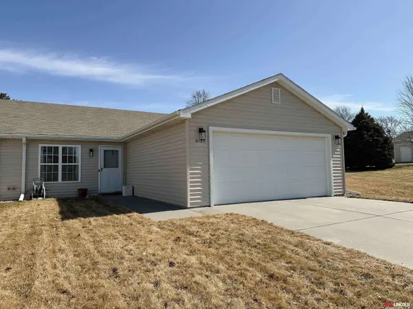 2125 Spring Meadow Circle, Lincoln, NE 68521