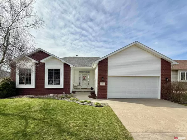 1111 NW Gary Street, Lincoln, NE 68521