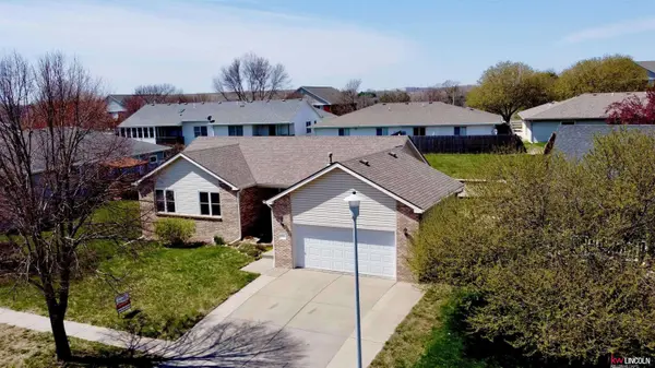 4111 N 8th Street Circle, Lincoln, NE 68521