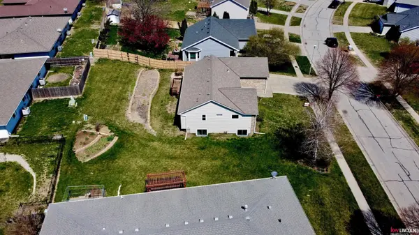 4111 N 8th Street Circle, Lincoln, NE 68521