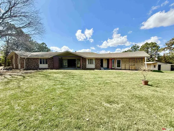 2505 S 70th Street, Lincoln, NE 68510