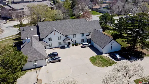 511 NW 16th Street  #6, Lincoln, NE 68528