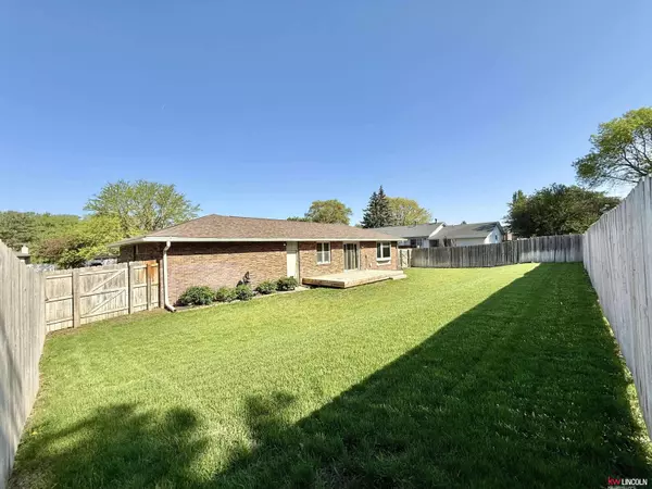 410 Haverford Drive, Lincoln, NE 68510