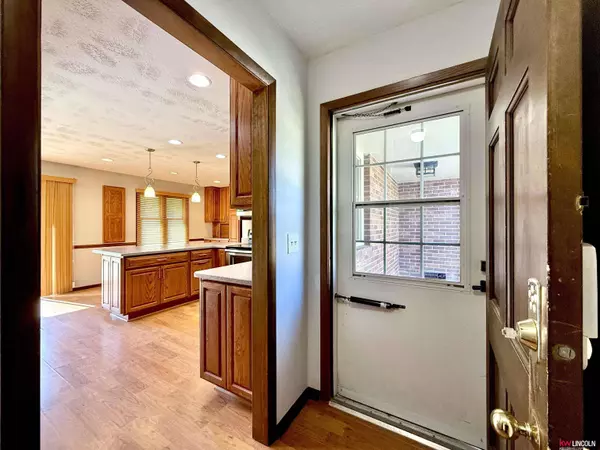 410 Haverford Drive, Lincoln, NE 68510