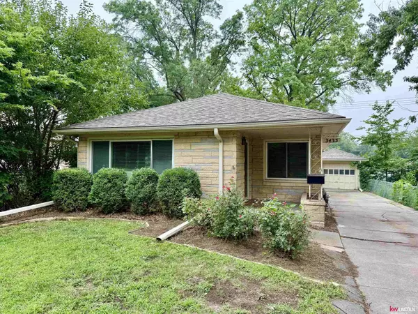 3435 B Street, Lincoln, NE 68510