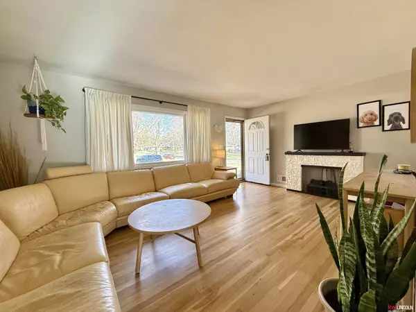 3741 Linden Street, Lincoln, NE 68516