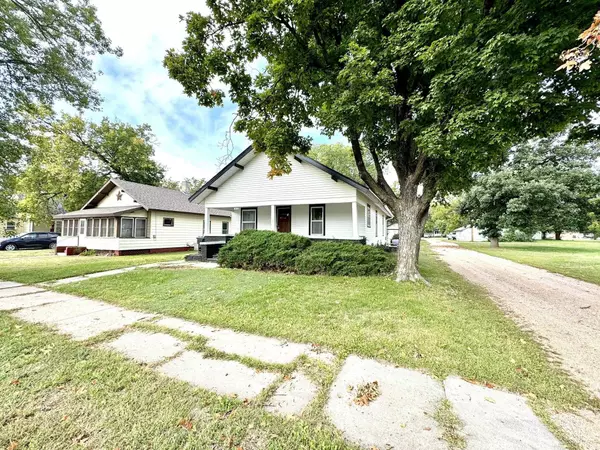 313 14th Avenue, Franklin, NE 68939