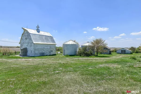 527 210th Road, Milford, NE 68405