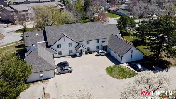 507 NW 16th Street  #4, Lincoln, NE 68528