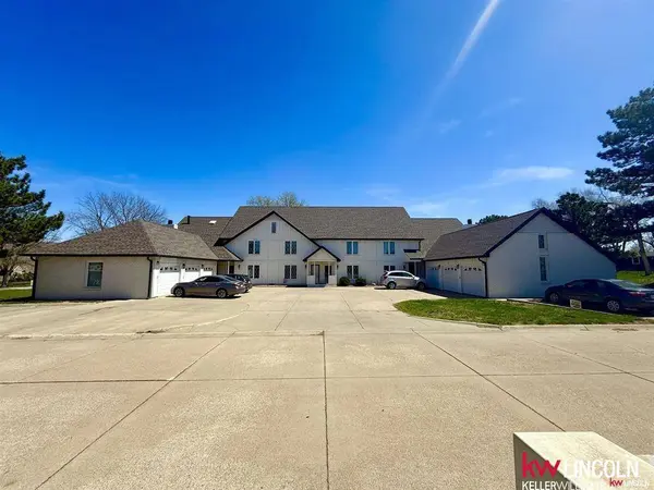 507 NW 16th Street  #4, Lincoln, NE 68528