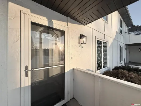 507 NW 16th Street  #4, Lincoln, NE 68528