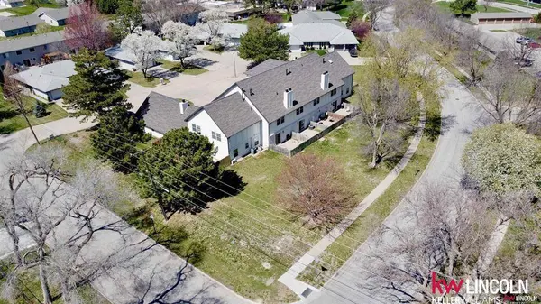 507 NW 16th Street  #4, Lincoln, NE 68528
