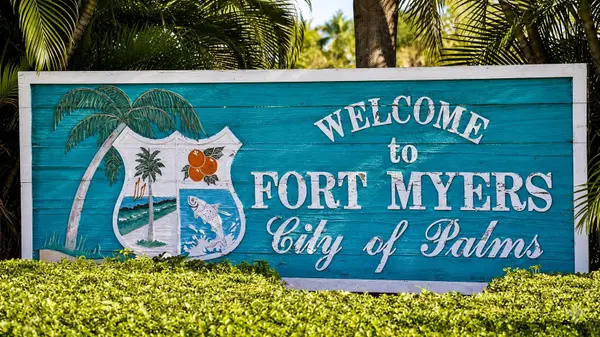 Fort Myers, Florida Neighborhood Guide: What Home Buyers Should Know