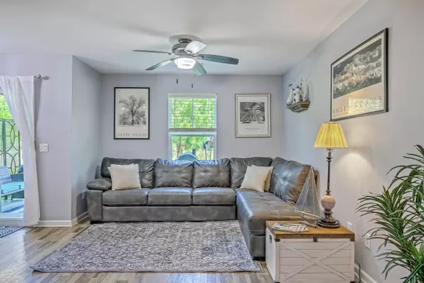 531 Truman Dr, Goose Creek, SC 29445