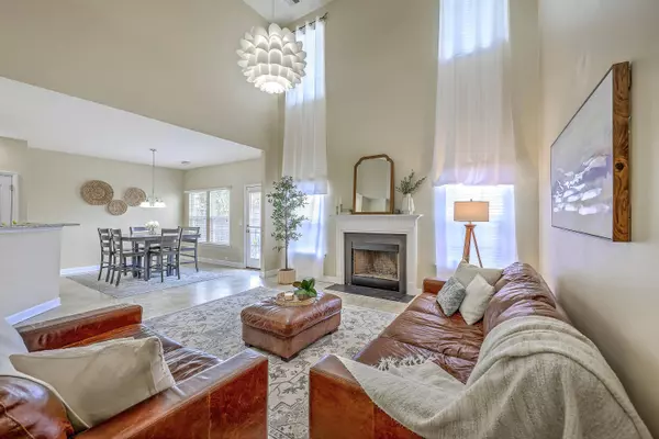 255 Longford Dr, Summerville, SC 29483