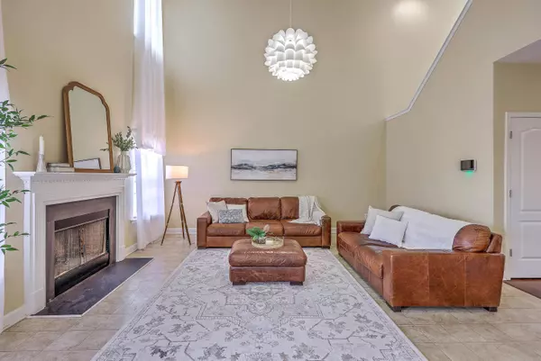 255 Longford Dr, Summerville, SC 29483