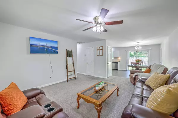 333 Price St, Goose Creek, SC 29445