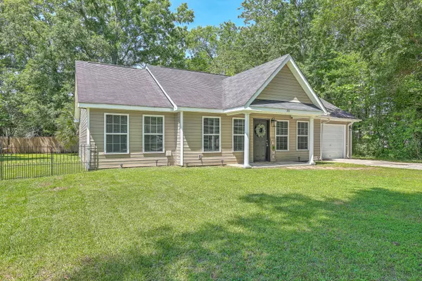333 Price St, Goose Creek, SC 29445