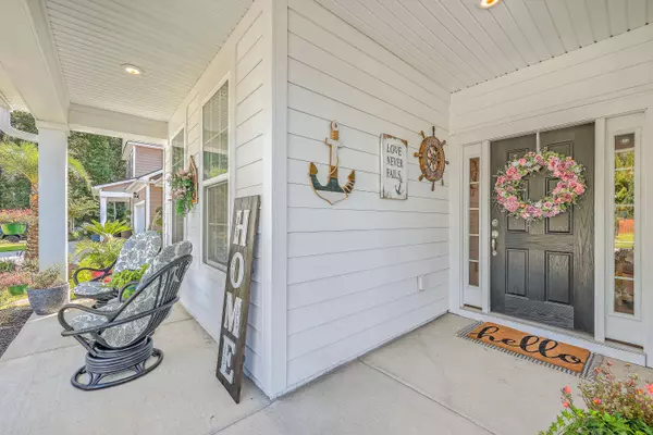 612 S Pointe Blvd, Summerville, SC 29483