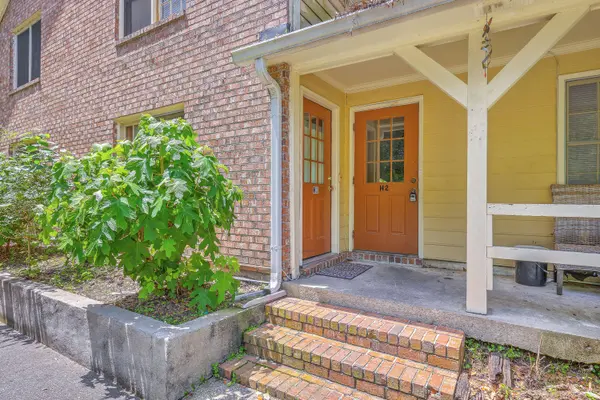 2150 Spoleto Ln #H2, North Charleston, SC 29406