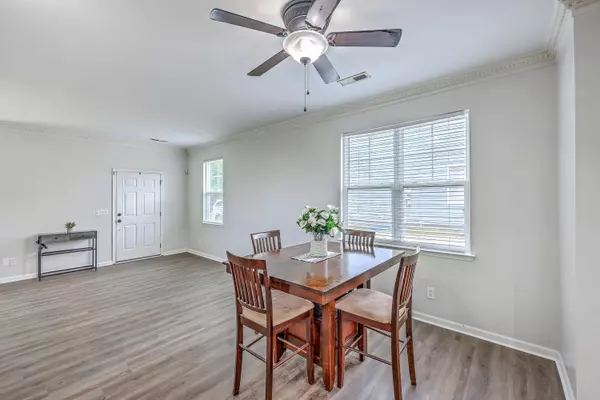 309 Harriswood Ln, Moncks Corner, SC 29461