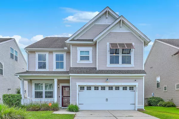 531 Crossland Dr, Moncks Corner, SC 29461