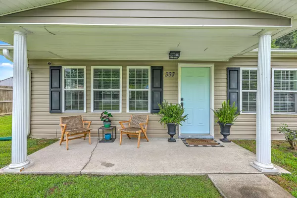 337 Price St, Goose Creek, SC 29445