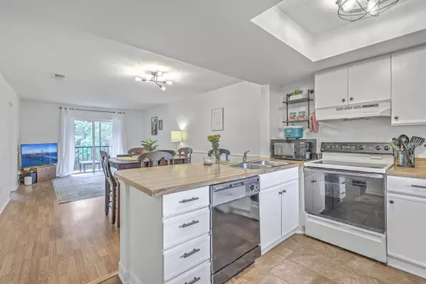 2174 Bees Ferry Rd #G, Charleston, SC 29414