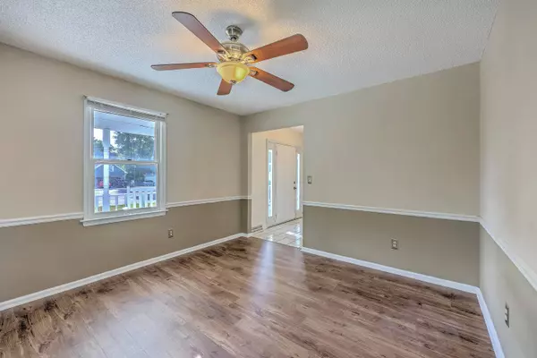 106 Cicero Ct, Goose Creek, SC 29445