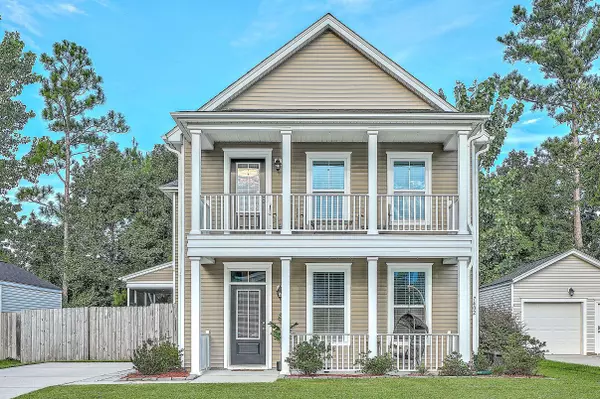 7402 Purser Ln, Hanahan, SC 29410