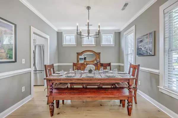 1728 Manassas Dr, Charleston, SC 29414