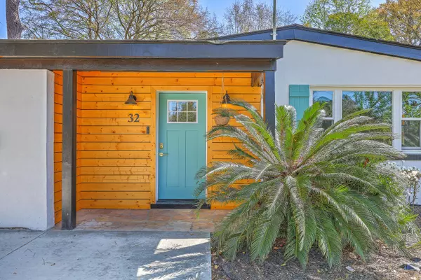 32 Briarcliff Dr, Charleston, SC 29407