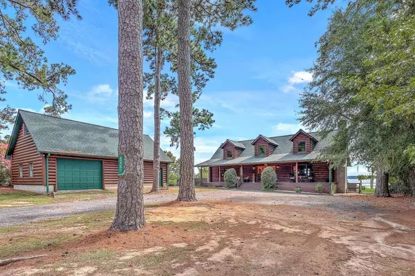 3550 Princess Pond Rd, Summerton, SC 29148