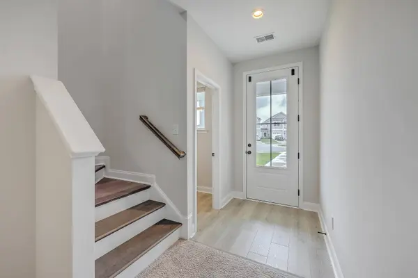 159 Hawthorne Landing Dr, Goose Creek, SC 29445